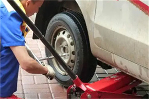 立山附近拖车24小时服务热线电话